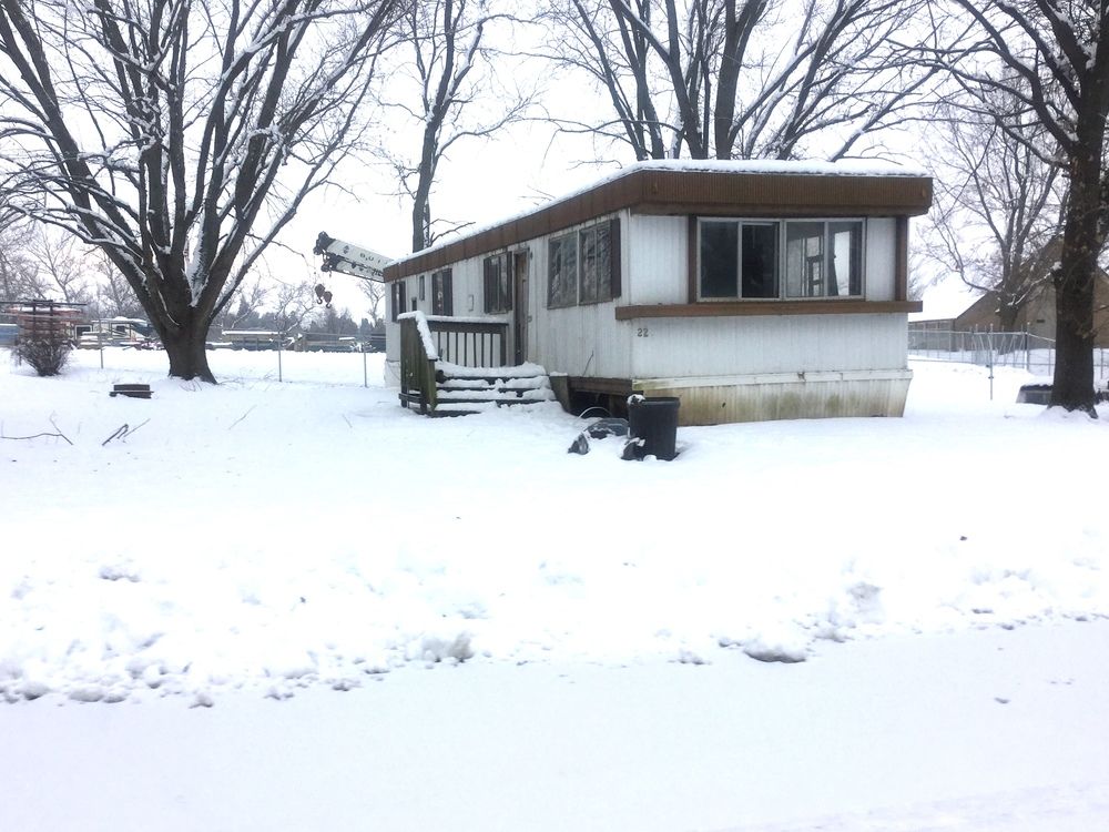 Villa Village: 2404 N 8th St, Red Oak, IA 51566